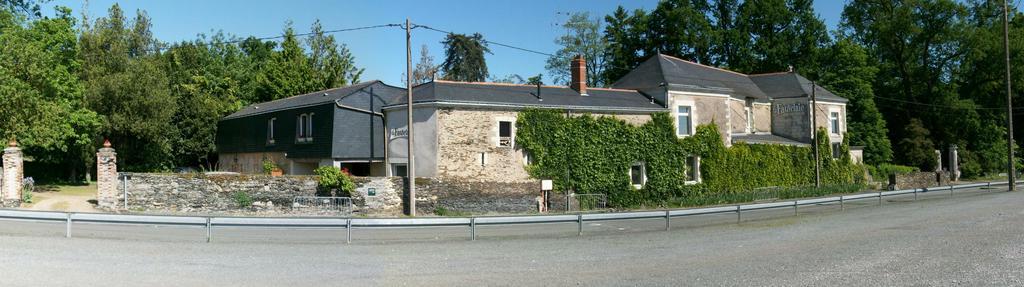 Guest House La Fauvelaie Verrières-en-Anjou Extérieur photo